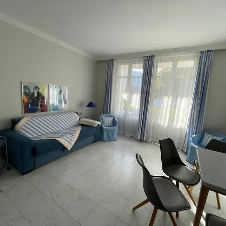 Lugano Apartman *